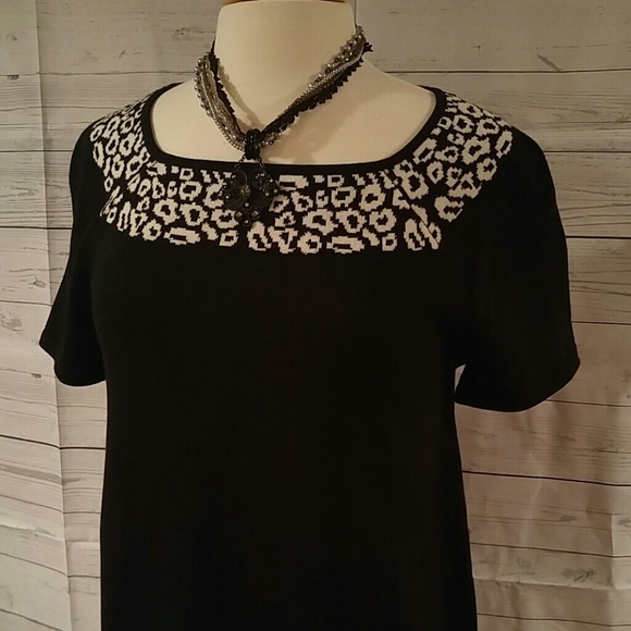 Style & Co Tunic Sweater - Picture 2 of 3